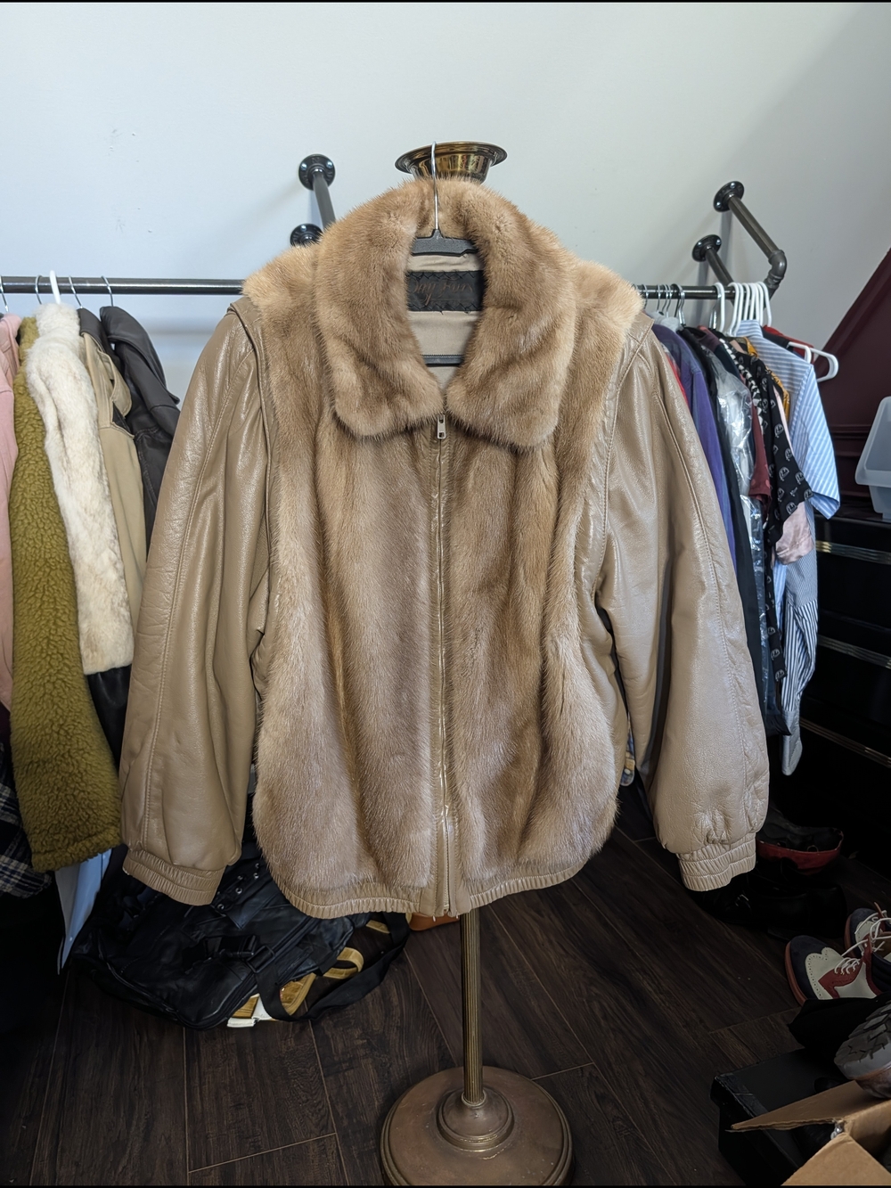 DAY FURS Real Mink & Leather Convertible Zip-off Sleeve Vest / Bomber Jacket